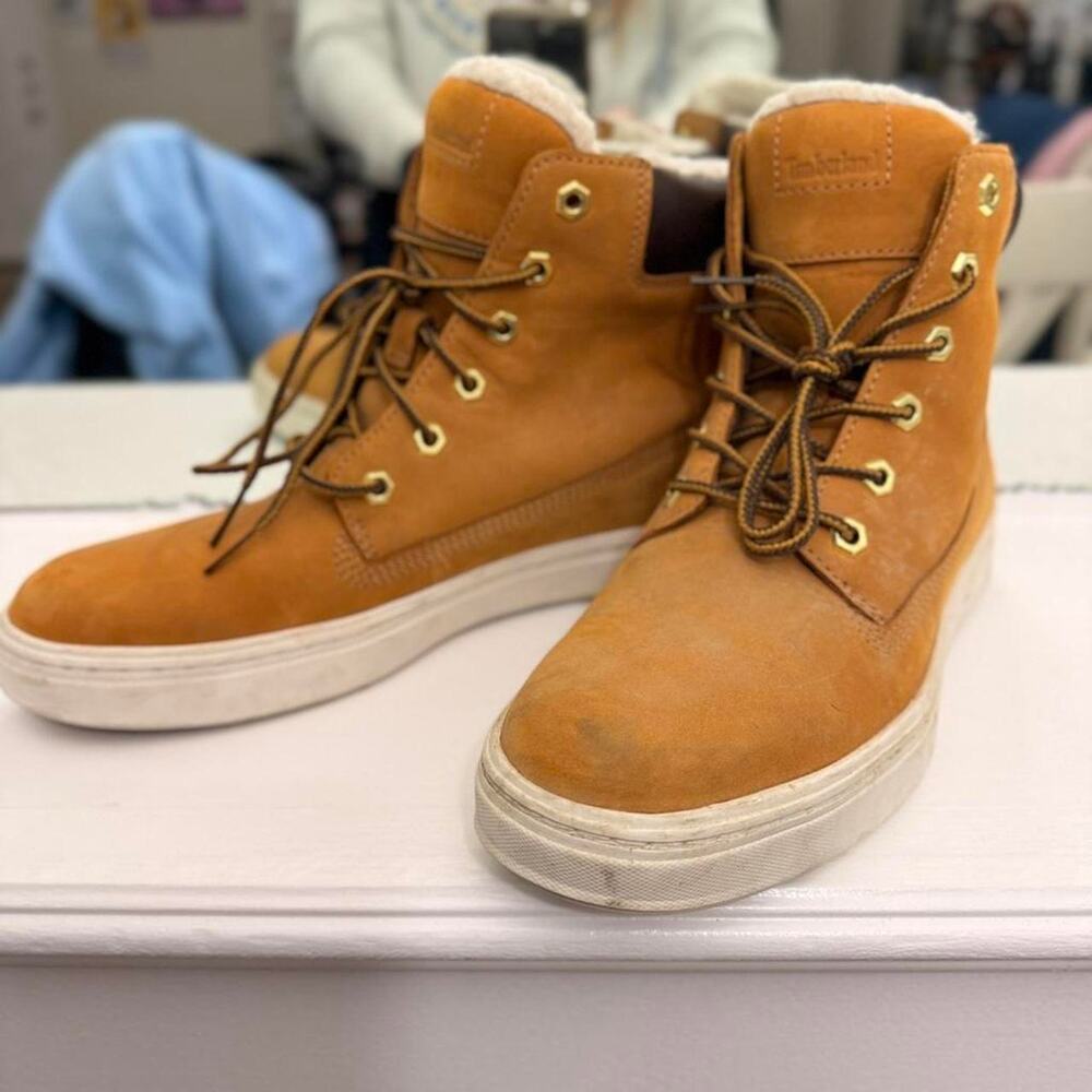 Timberlands - Picture 2 of 4